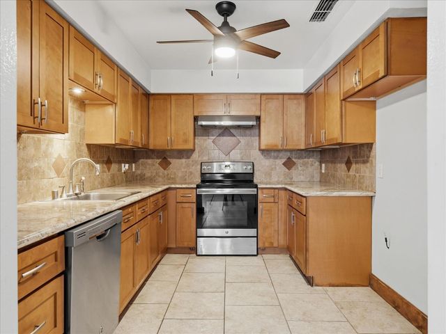 4036 N Cornelia Avenue, Fresno, CA 93722