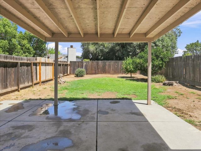 4036 N Cornelia Avenue, Fresno, CA 93722