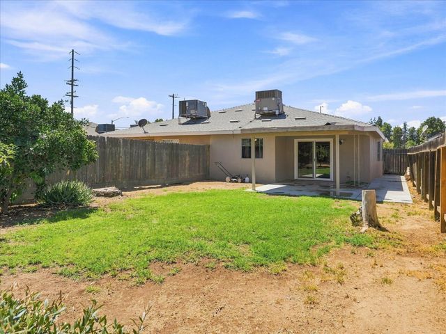 4036 N Cornelia Avenue, Fresno, CA 93722