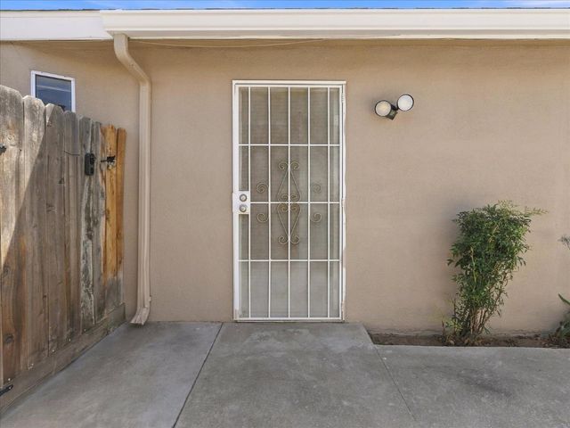 4036 N Cornelia Avenue, Fresno, CA 93722