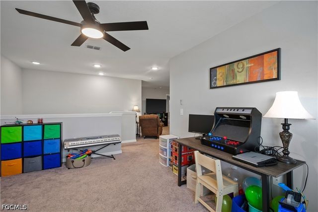 8944 Cascade Price CIR, North Fort Myers, FL 33917