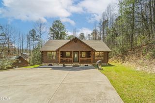 1711 Brent Hills Boulevard, Gatlinburg, TN 37738