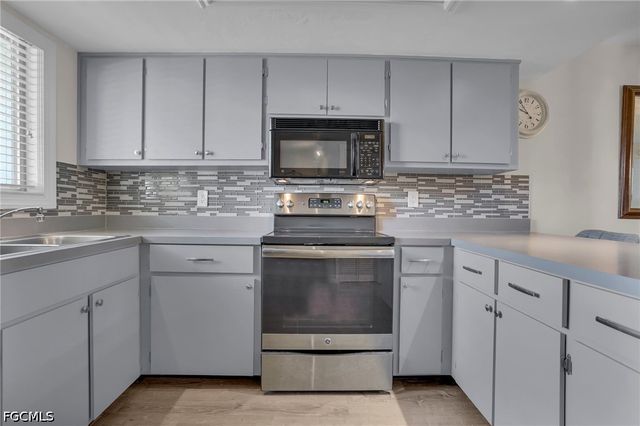 13130 White Marsh LN 105, Fort Myers, FL 33912