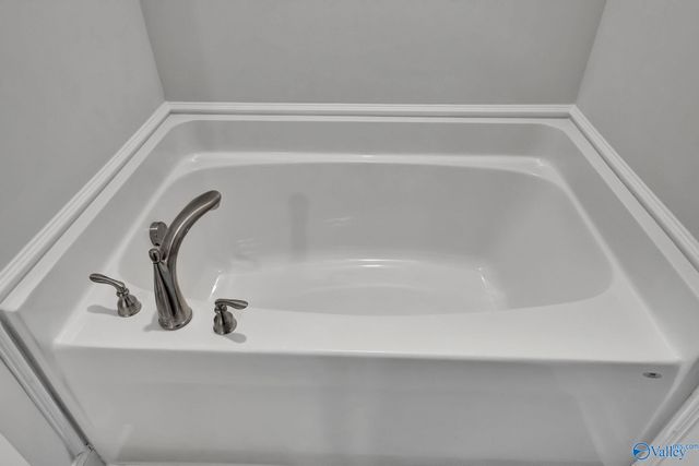 111 Ridgeland Trail, Huntsville, AL 35810