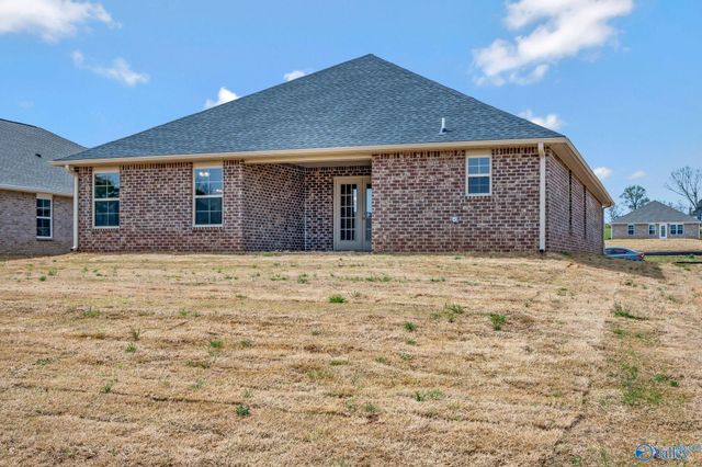 111 Ridgeland Trail, Huntsville, AL 35810