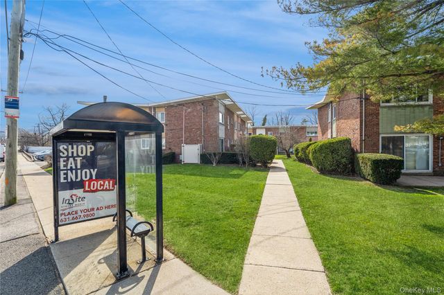 269 N Newbridge Road 2B, Levittown, NY 11756