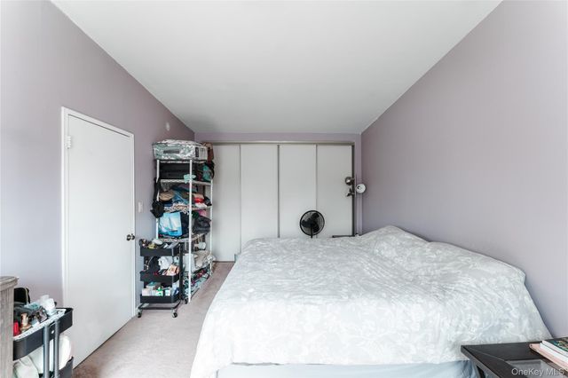 269 N Newbridge Road 2B, Levittown, NY 11756