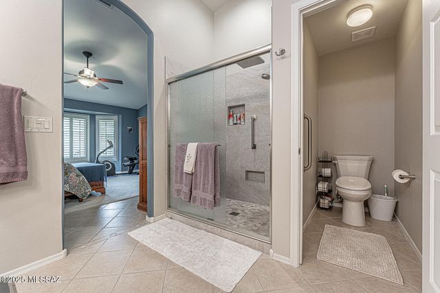 976 N Night Heron Drive, Green Valley, AZ 85614