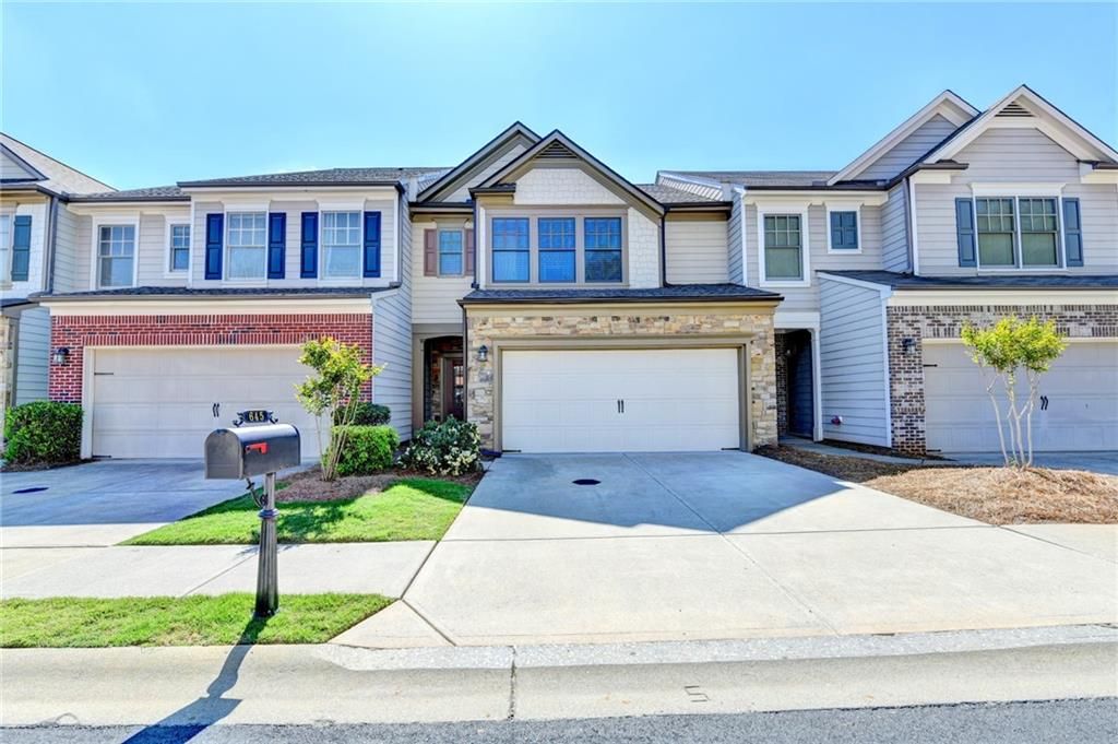 645 Township Circle, Alpharetta, GA 30004