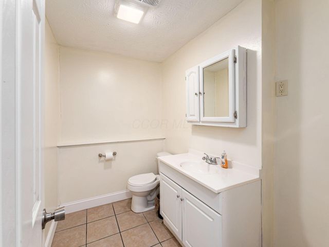 5639 Nike Drive, Hilliard, OH 43026