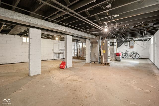 817 Wallace Avenue, Indianapolis, IN 46201