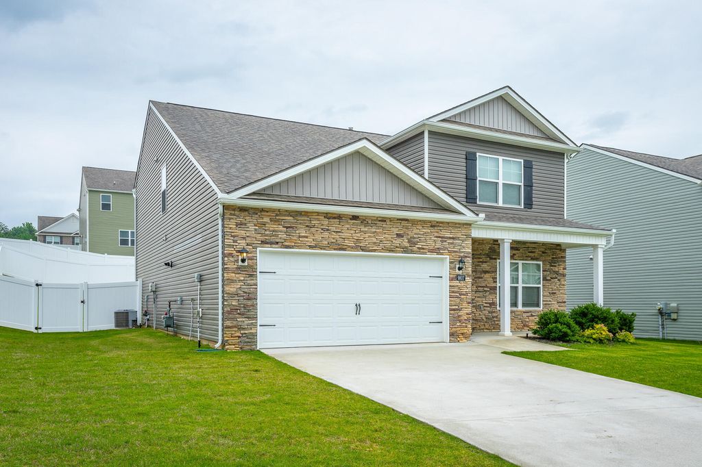 9807 Ramble Brook Lane, Apison, TN 37302