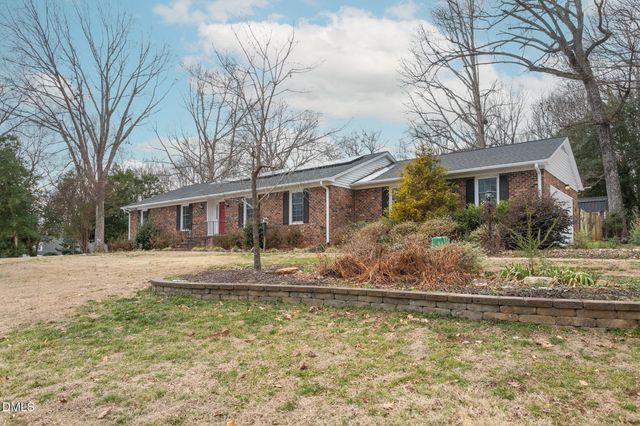 825 Whispering Wind Road, Burlington, NC 27217