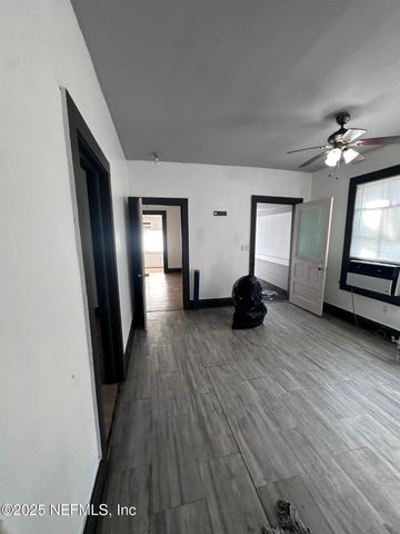 1117 E 18TH Street, Jacksonville, FL 32206