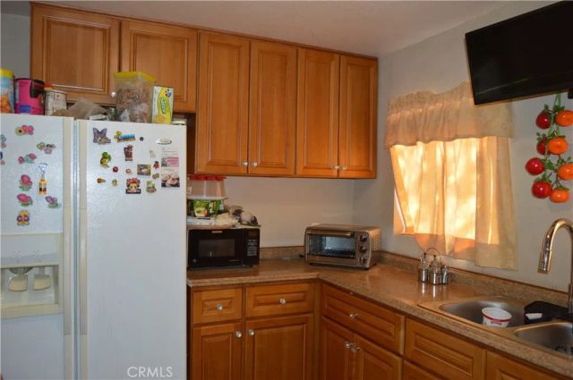 12065 Aztec Lane, Adelanto, CA 92301