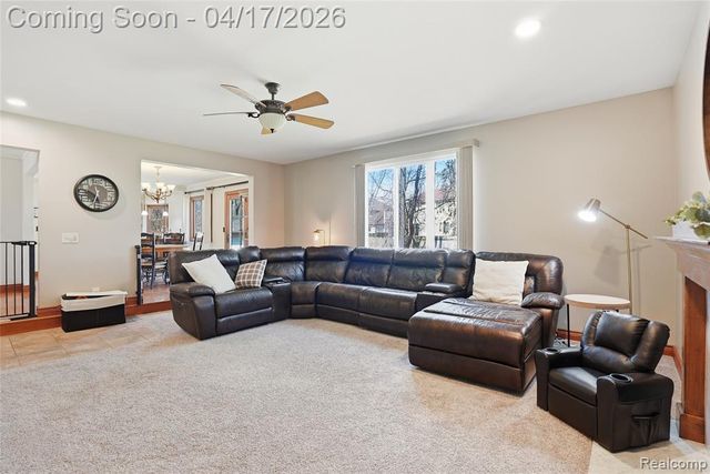 4201 Berryhill Court, Waterford, MI 48329