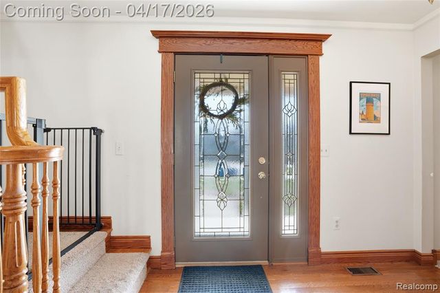 4201 Berryhill Court, Waterford, MI 48329