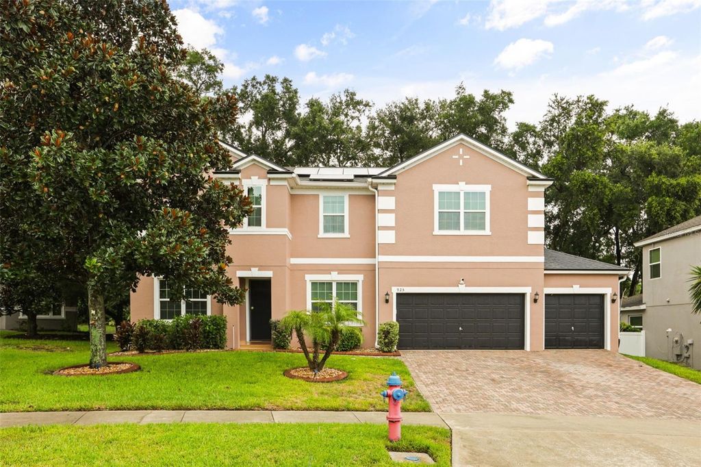 925 COUNTS CREST CIRCLE, Apopka, FL 32712