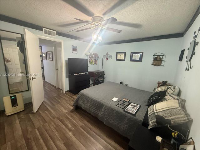 9081 Sunrise Lakes Boulevard 108, Sunrise, FL 33322