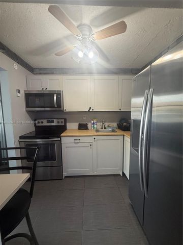 9081 Sunrise Lakes Boulevard 108, Sunrise, FL 33322