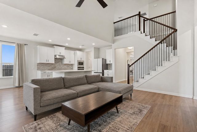 100 Panico RD, Hutto, TX 78634