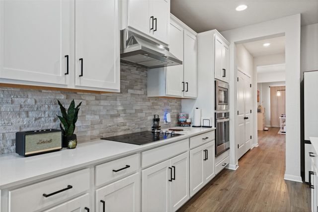 100 Panico RD, Hutto, TX 78634
