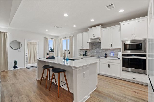 100 Panico RD, Hutto, TX 78634