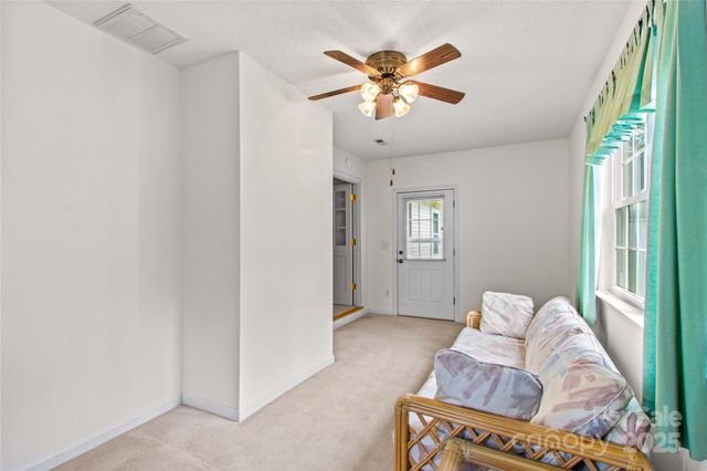 115 Three Oaks Lane, Statesville, NC 28677