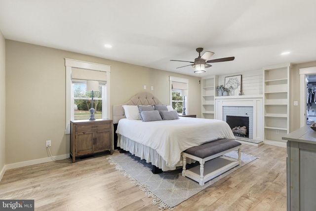 9001 PEABODY ST, Manassas, VA 20110