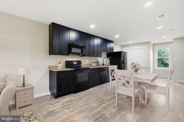 9001 PEABODY ST, Manassas, VA 20110