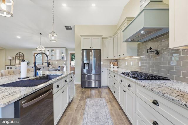 9001 PEABODY ST, Manassas, VA 20110