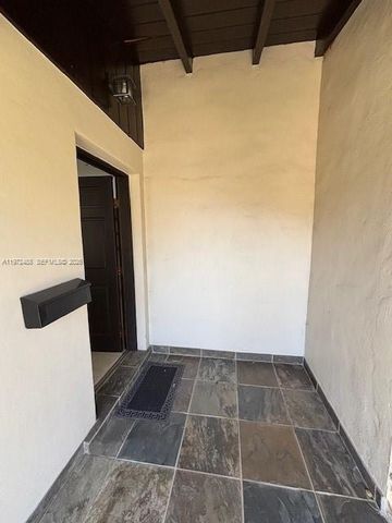 3400 S Le Jeune Rd 3404, Coral Gables, FL 33134