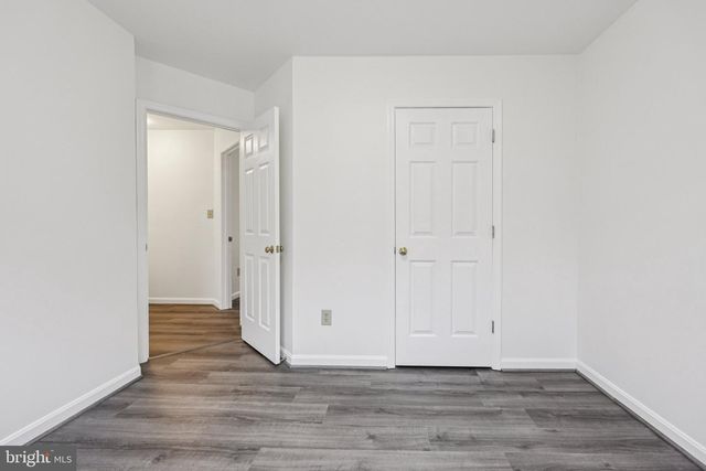 13 HOWARD CIR, Fredericksburg, VA 22405