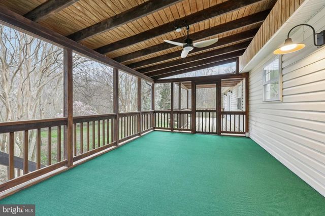 13 HOWARD CIR, Fredericksburg, VA 22405