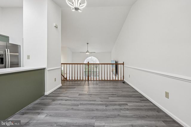 13 HOWARD CIR, Fredericksburg, VA 22405