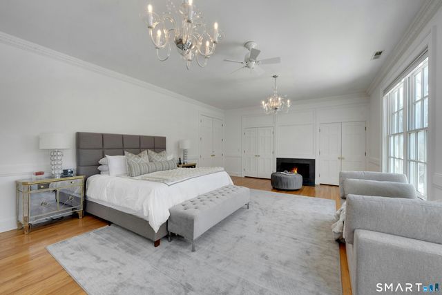 108 Husted Lane, Greenwich, CT 06830