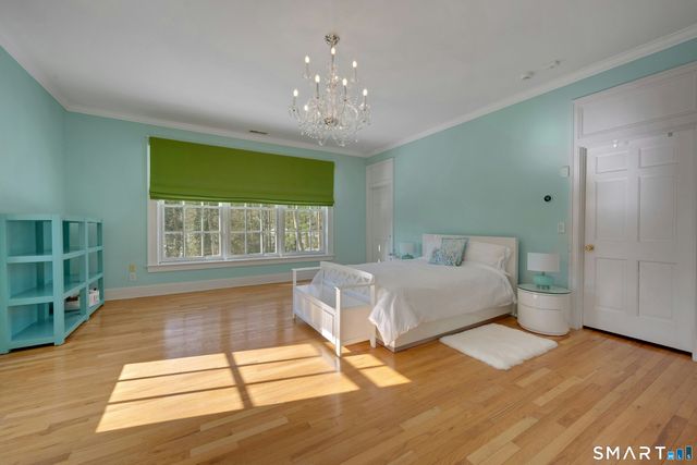 108 Husted Lane, Greenwich, CT 06830