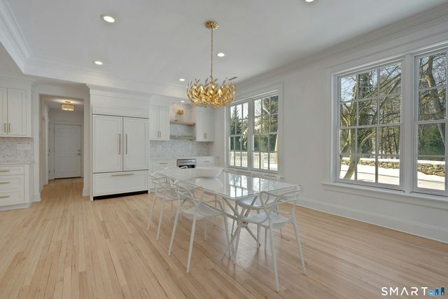 108 Husted Lane, Greenwich, CT 06830