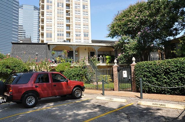 800 Post Oak Boulevard 72, Houston, TX 77056