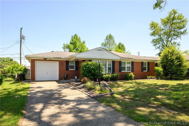 2316 Coyle Drive, New Albany, IN 47150