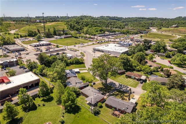 2316 Coyle Drive, New Albany, IN 47150