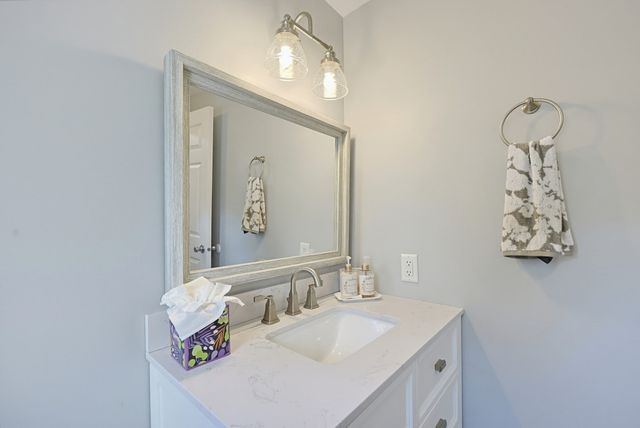 6 Westcliff Dr. Golfview, Plymouth, MA 02360