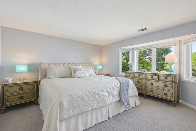 6 Westcliff Dr. Golfview, Plymouth, MA 02360