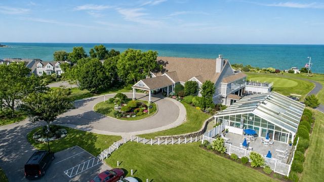 6 Westcliff Dr. Golfview, Plymouth, MA 02360