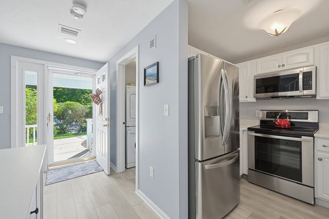 6 Westcliff Dr. Golfview, Plymouth, MA 02360