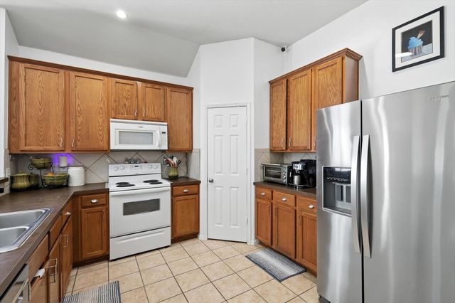 356 Turquoise Drive, Fort Worth, TX 76131