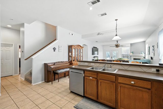 356 Turquoise Drive, Fort Worth, TX 76131