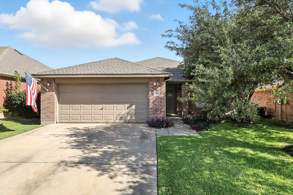 356 Turquoise Drive, Fort Worth, TX 76131
