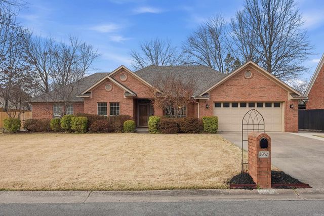 2960 Craighead Circle, Conway, AR 72034