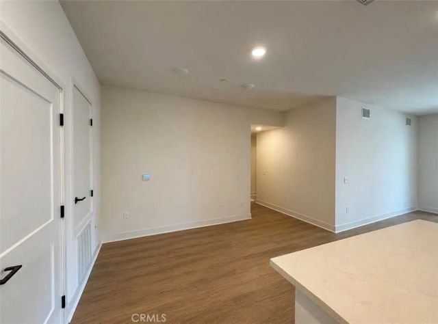 414 Main St Unit 210, Huntington Beach, CA 92648